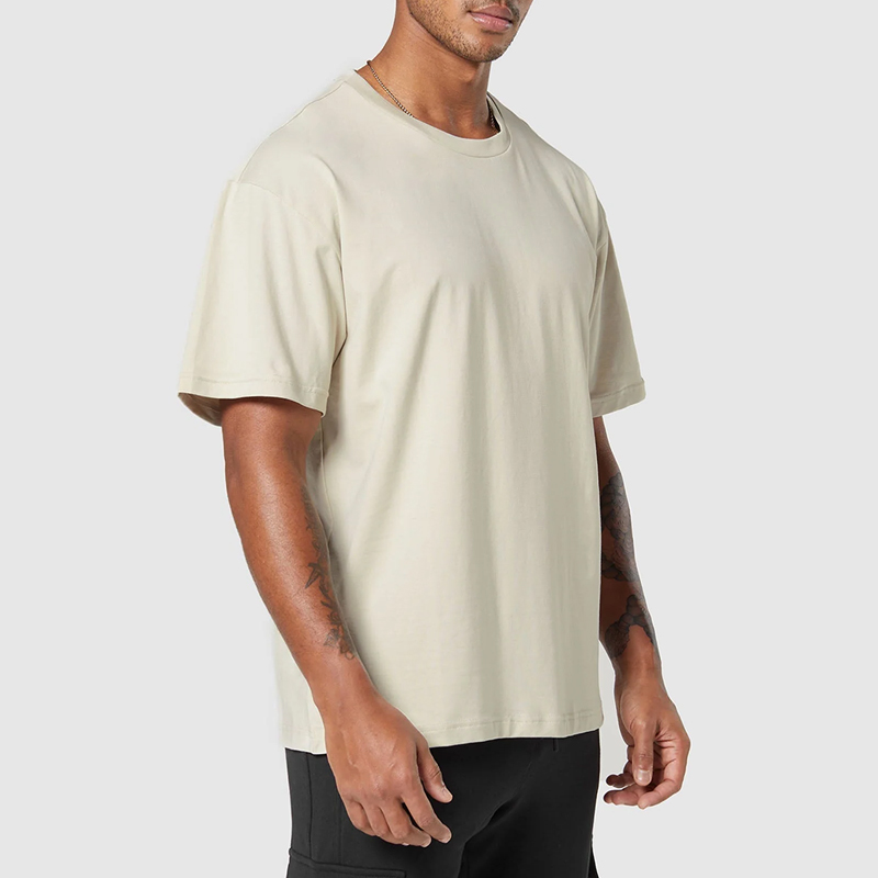 our embroidery t shirt collection at hongfeng adds a touch of personalized elegance.